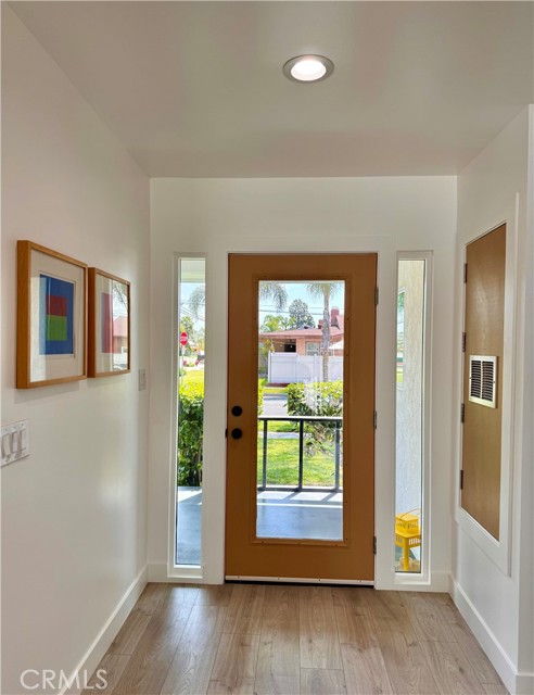 Detail Gallery Image 5 of 52 For 3549 Gondar Ave, Long Beach,  CA 90808 - 3 Beds | 2 Baths