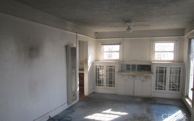 Detail Gallery Image 5 of 18 For 315 W Cedar, Compton,  CA 90220 - 2 Beds | 1 Baths