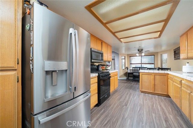 13745 Bel Air Drive, Victorville CA: https://media.crmls.org/medias/f4ce73b6-192b-44e7-90d3-9bcd2b12acae.jpg