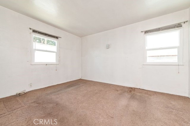 329 N Bushnell Avenue, Alhambra CA: https://media.crmls.org/medias/f4cf959e-88c8-465c-9a77-a226dd9861ca.jpg