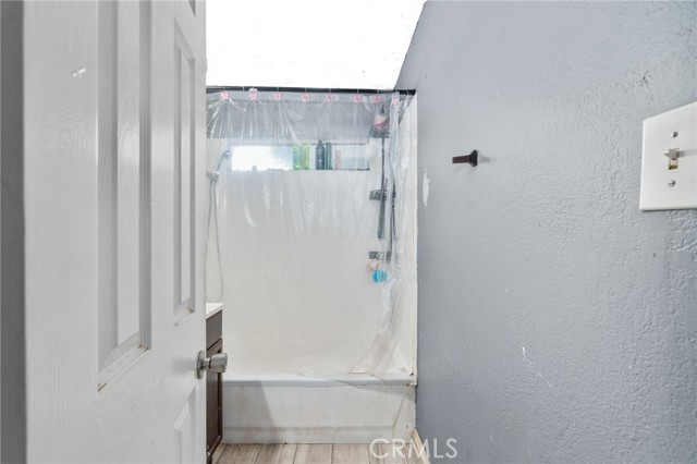 Detail Gallery Image 18 of 30 For 645 E King St, Rialto,  CA 92376 - 4 Beds | 2 Baths
