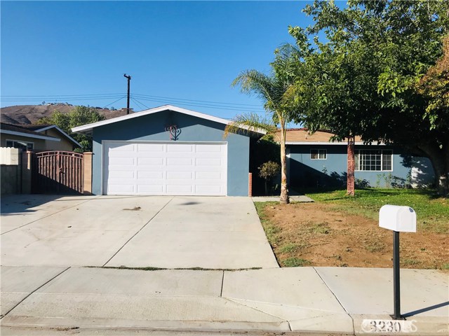 3230 Wallingham Dr, Riverside, CA 92503