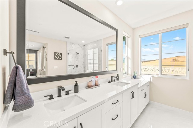 Detail Gallery Image 34 of 75 For 1281 Roots Way, Rancho Mission Viejo,  CA 92694 - 3 Beds | 2/1 Baths