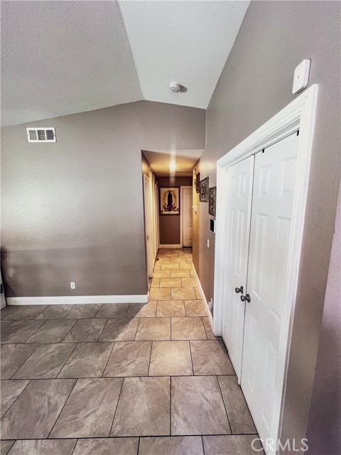 11576 Star Street, Adelanto CA: https://media.crmls.org/medias/f4d2e1b1-1fb1-4db7-a81c-b96edd373324.jpg