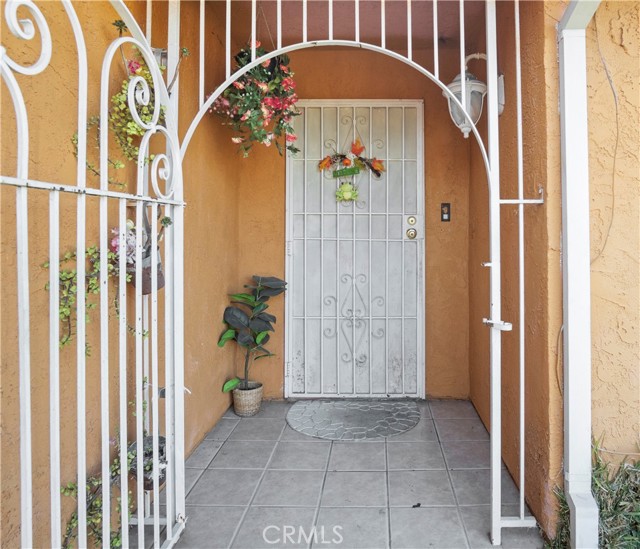 Image 5 of 23 For 24448 Dorner Dr