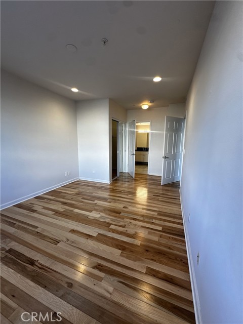 Detail Gallery Image 12 of 21 For 6038 Carlton Way #207,  Los Angeles,  CA 90028 - 2 Beds | 3 Baths