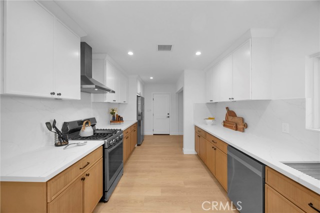 Detail Gallery Image 16 of 57 For 20079 Westpoint Dr, Riverside,  CA 92507 - 3 Beds | 2 Baths