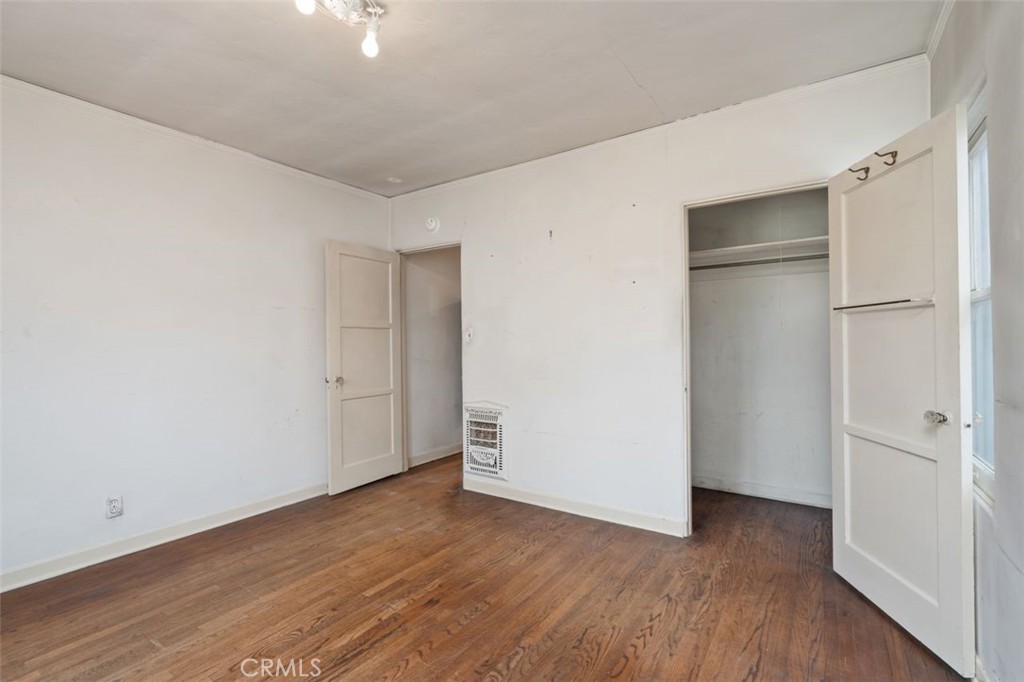 3309 Wedgewood Lane Burbank img 2