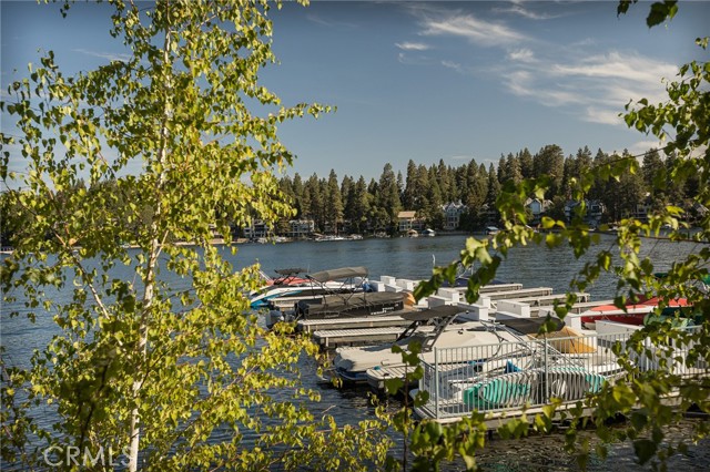366 Lake Resort, Lake Arrowhead, CA 92352