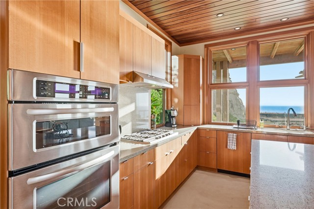 Detail Gallery Image 14 of 45 For 329 Boca Del Canon, San Clemente,  CA 92672 - 4 Beds | 3/1 Baths