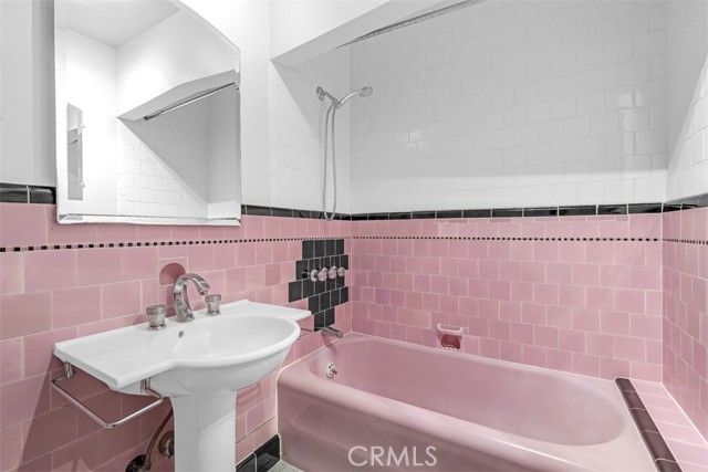 Detail Gallery Image 18 of 41 For 456 Baughman Ave, Claremont,  CA 91711 - 3 Beds | 2 Baths