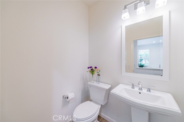 Detail Gallery Image 15 of 37 For 59 Fairymoss, Irvine,  CA 92620 - 3 Beds | 3/1 Baths