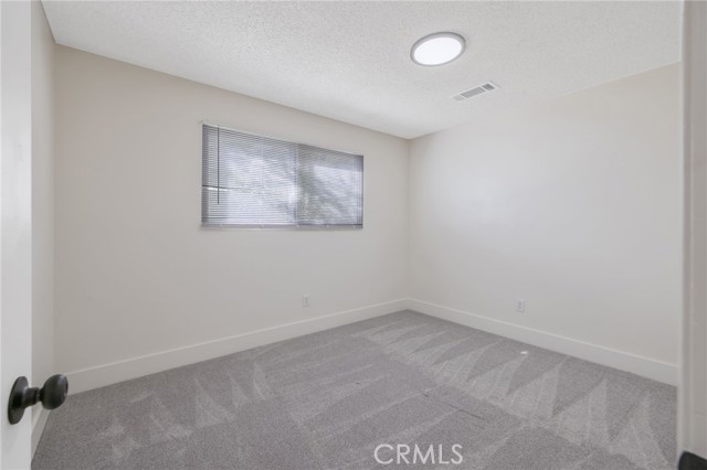 Detail Gallery Image 12 of 30 For 1305 Alameda Ave, Chowchilla,  CA 93610 - 3 Beds | 1 Baths