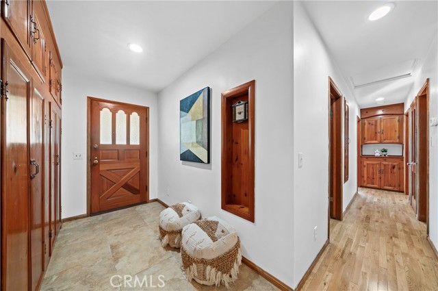 Detail Gallery Image 4 of 29 For 219 Ladera Vista, Fullerton,  CA 92831 - 4 Beds | 3 Baths