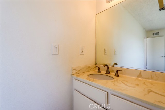 2404 Prospect Avenue, Hermosa Beach, California 90254, ,Residential Income,Sold,Prospect,PV22058633