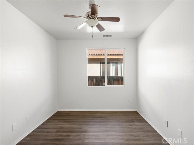 Detail Gallery Image 17 of 35 For 12357 Luna, Victorville,  CA 92392 - 4 Beds | 2 Baths