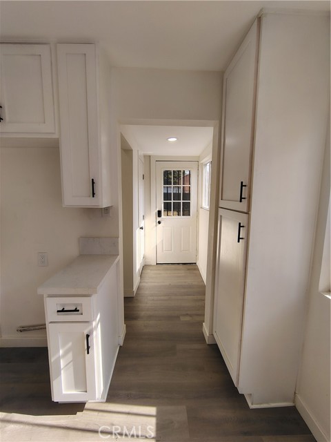 Detail Gallery Image 13 of 29 For 231 E Century, Los Angeles,  CA 90003 - 2 Beds | 1/1 Baths