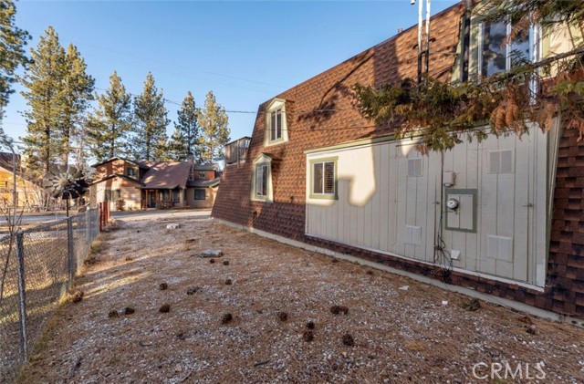 Detail Gallery Image 12 of 37 For 508 Waynoka Lane, Big Bear Lake,  CA 92315 - 3 Beds | 2 Baths