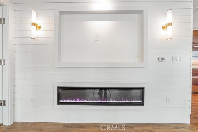 3131 Michelson Drive, Irvine CA: https://media.crmls.org/medias/f4d9c69b-5452-479a-b70c-9d82c8c52815.jpg