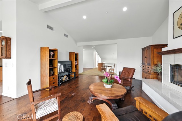 4931 Shoreline Way, Oxnard CA: https://media.crmls.org/medias/f4da258c-3236-40a2-b9b0-144b79eab93b.jpg