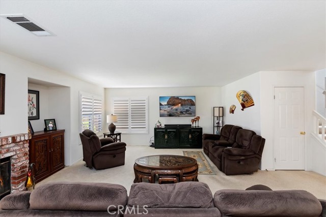 Detail Gallery Image 15 of 48 For 6456 Lavender St, Corona,  CA 92880 - 4 Beds | 2/1 Baths