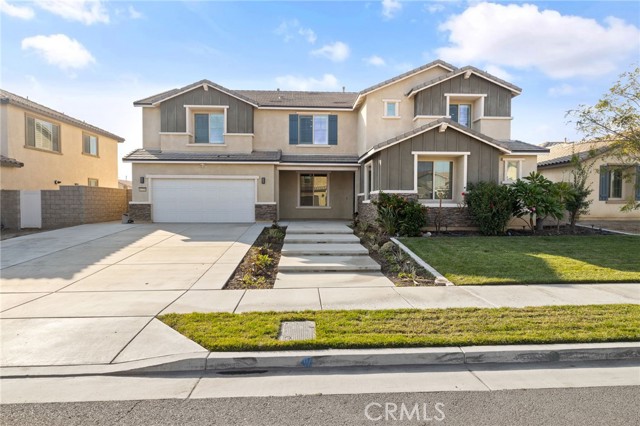 Detail Gallery Image 6 of 59 For 4729 Magnum Way, Jurupa Valley,  CA 91752 - 6 Beds | 4/1 Baths