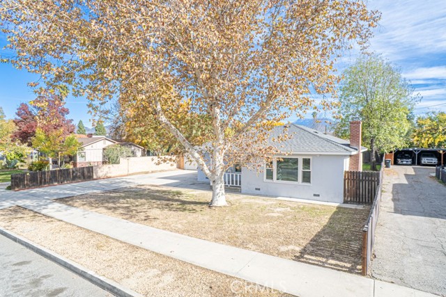 140 S Thompson Street, Hemet CA: https://media.crmls.org/medias/f4dbda03-75cc-4883-8bc2-7577a48c9070.jpg