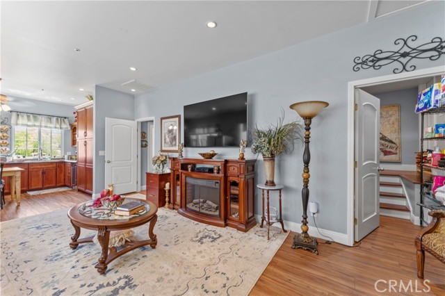 34037 Agua Dulce Canyon Road, Agua Dulce CA: https://media.crmls.org/medias/f4dc3ac4-c824-4ff1-bd35-5a26bfcb6b3d.jpg