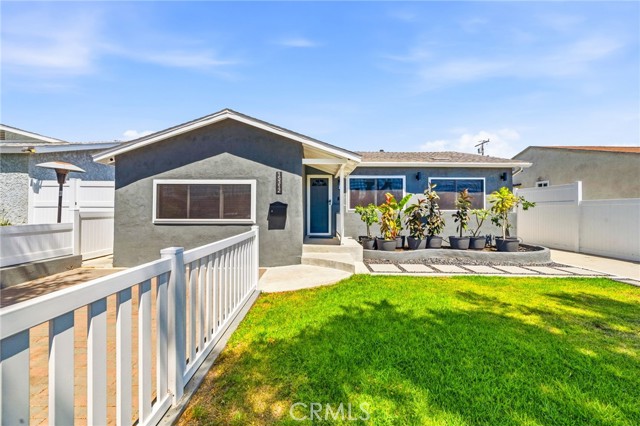Front Image Thumbnail for CRDW26154890