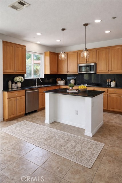 Detail Gallery Image 38 of 38 For 9350 Dauchy, Riverside,  CA 92508 - 4 Beds | 3 Baths