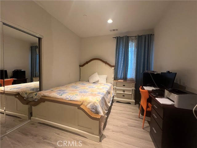 Detail Gallery Image 8 of 15 For 8419 Floro Pl, Rancho Cucamonga,  CA 91730 - 4 Beds | 2/1 Baths