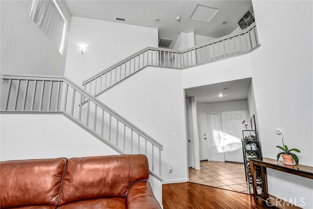 Detail Gallery Image 20 of 32 For 1744 Empty Saddle, Simi Valley,  CA 93063 - 3 Beds | 2/1 Baths