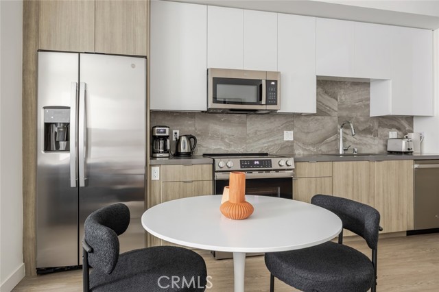 Detail Gallery Image 13 of 19 For 511 S Harbor #721,  San Pedro,  CA 90731 - 1 Beds | 1 Baths