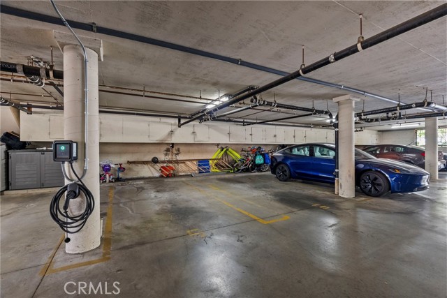 Detail Gallery Image 30 of 37 For 11274 Morrison St #2,  North Hollywood,  CA 91601 - 2 Beds | 2/1 Baths