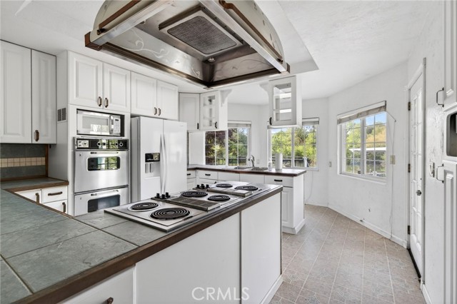 Image 11 of 39 For 7365 Old Highway 53