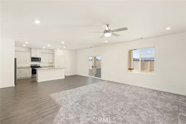 Detail Gallery Image 2 of 22 For 42499 Aruba Ct, Indio,  CA 92201 - 4 Beds | 2/1 Baths