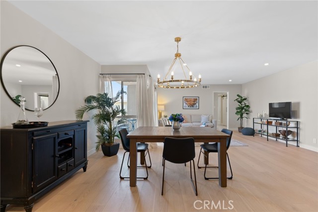 Detail Gallery Image 9 of 26 For 10707 Camarillo St #314,  North Hollywood,  CA 91602 - 2 Beds | 2 Baths