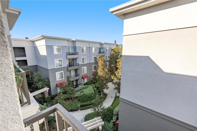 Detail Gallery Image 13 of 25 For 1801 E Katella #4042,  Anaheim,  CA 92805 - 1 Beds | 1 Baths