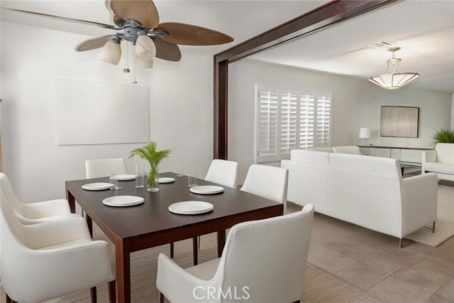 Detail Gallery Image 7 of 27 For 19545 Sherman Way #66,  Reseda,  CA 91335 - 3 Beds | 2/1 Baths