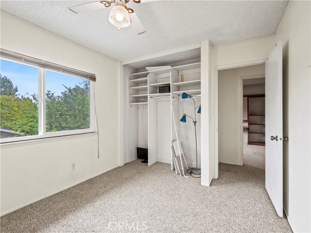 Detail Gallery Image 34 of 55 For 25582 Old Course Way, Valencia,  CA 91355 - 4 Beds | 3 Baths