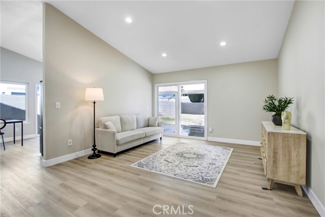 Detail Gallery Image 16 of 25 For 12321 Napa Dr, Chino,  CA 91710 - 3 Beds | 2 Baths