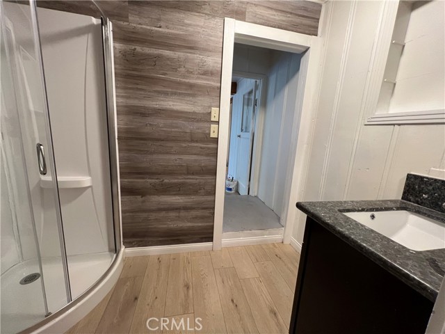 Detail Gallery Image 11 of 22 For 782 N Village, Crestline,  CA 92325 - 3 Beds | 1/1 Baths