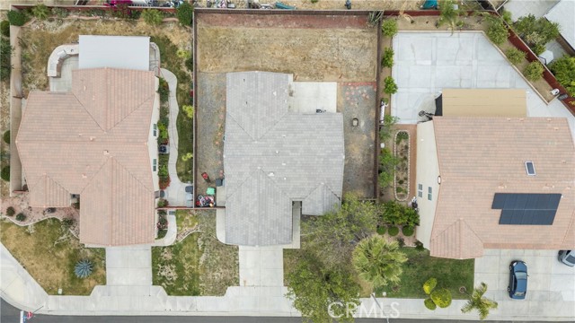 809 Early Dawn Way, San Jacinto CA: https://media.crmls.org/medias/f4e78a8e-ba4c-4cec-b61e-5e21d3939302.jpg