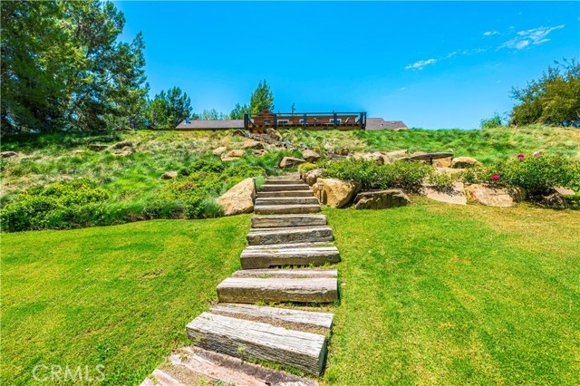 42970 Grace Lane, Murrieta CA: https://media.crmls.org/medias/f4e7b763-434f-4820-aa1e-2c33605485cf.jpg