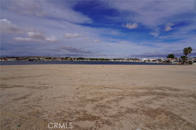 Detail Gallery Image 6 of 23 For 27160 Vista #43,  Helendale,  CA 92342 - 2 Beds | 2 Baths