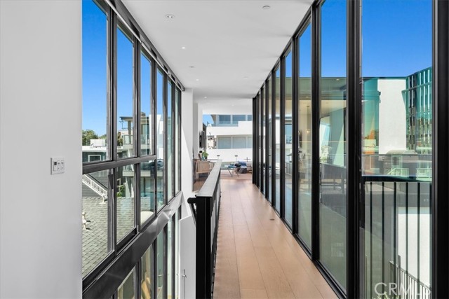 2821 Alma Avenue, Manhattan Beach CA: https://media.crmls.org/medias/f4e8bac7-3293-4121-b0bc-920a419eb627.jpg