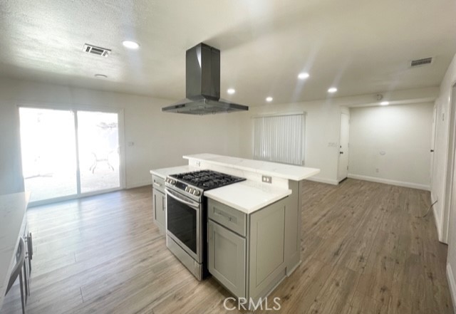 1198 Border Avenue A, Corona, CA, 92882 1198 Border Avenue A, Corona, CA, 92882
