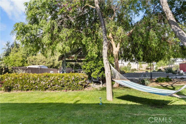 Detail Gallery Image 11 of 45 For 12907 Linn St, Yucaipa,  CA 92399 - 4 Beds | 2/1 Baths