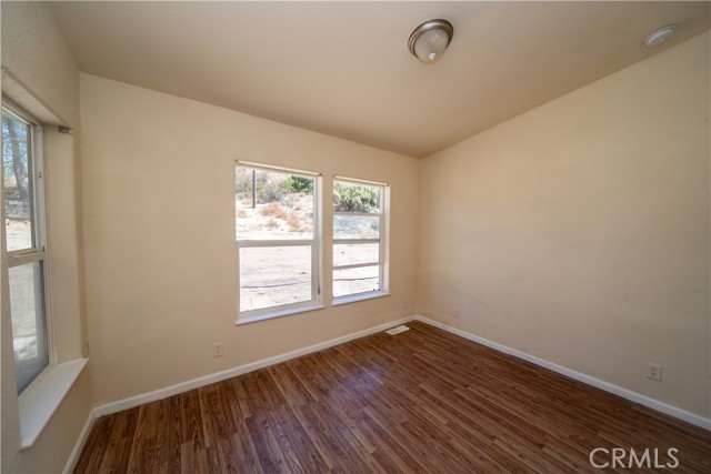 Detail Gallery Image 9 of 12 For 59520 Gilman Rd, Anza,  CA 92539 - 4 Beds | 2 Baths