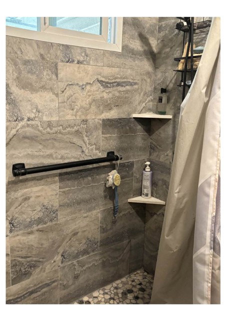 Detail Gallery Image 7 of 20 For 4306 Baldwin Park Bld, Baldwin Park,  CA 91706 - 2 Beds | 1 Baths